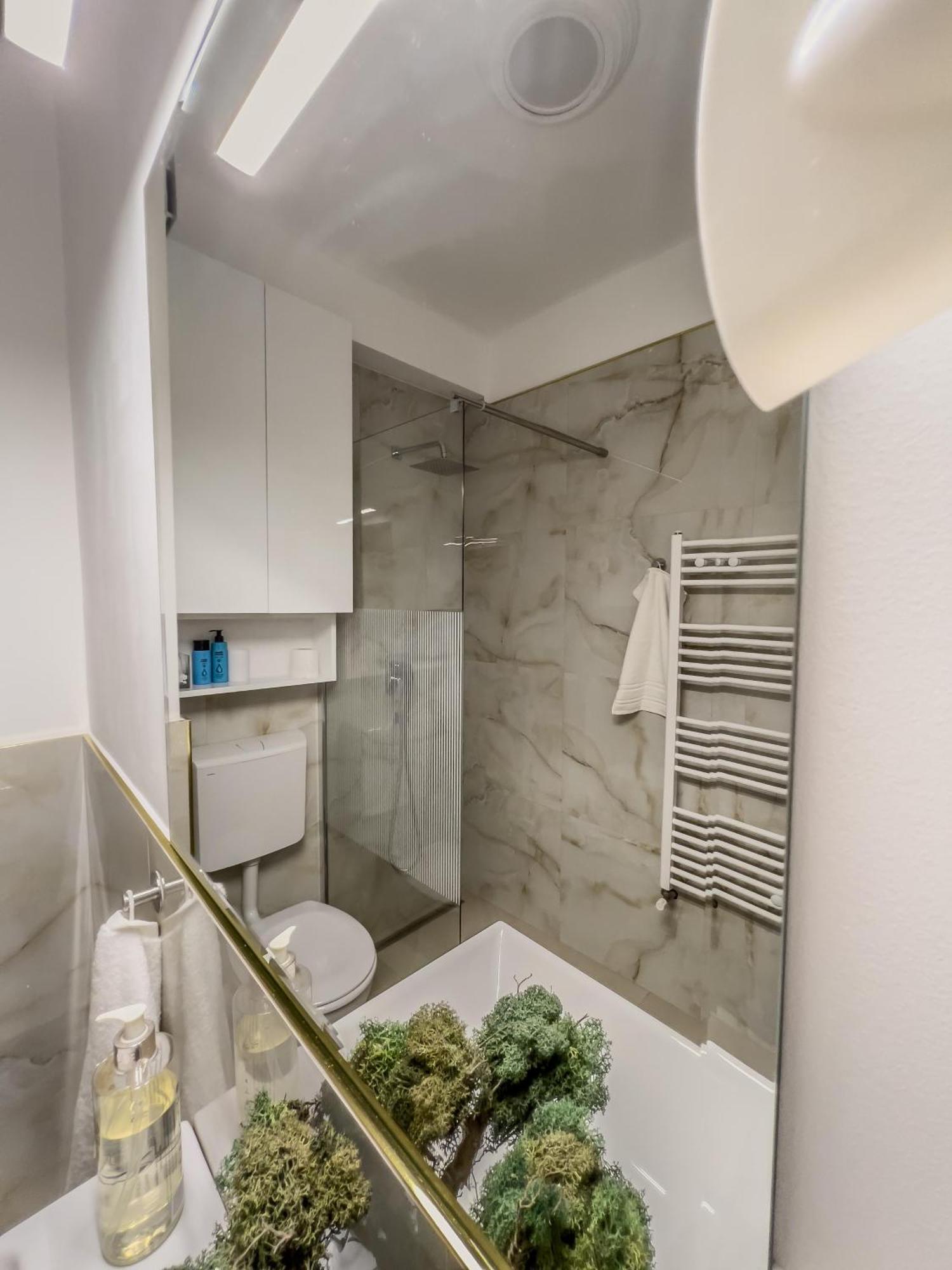Glori Gold Apartaments Бая-Маре Экстерьер фото