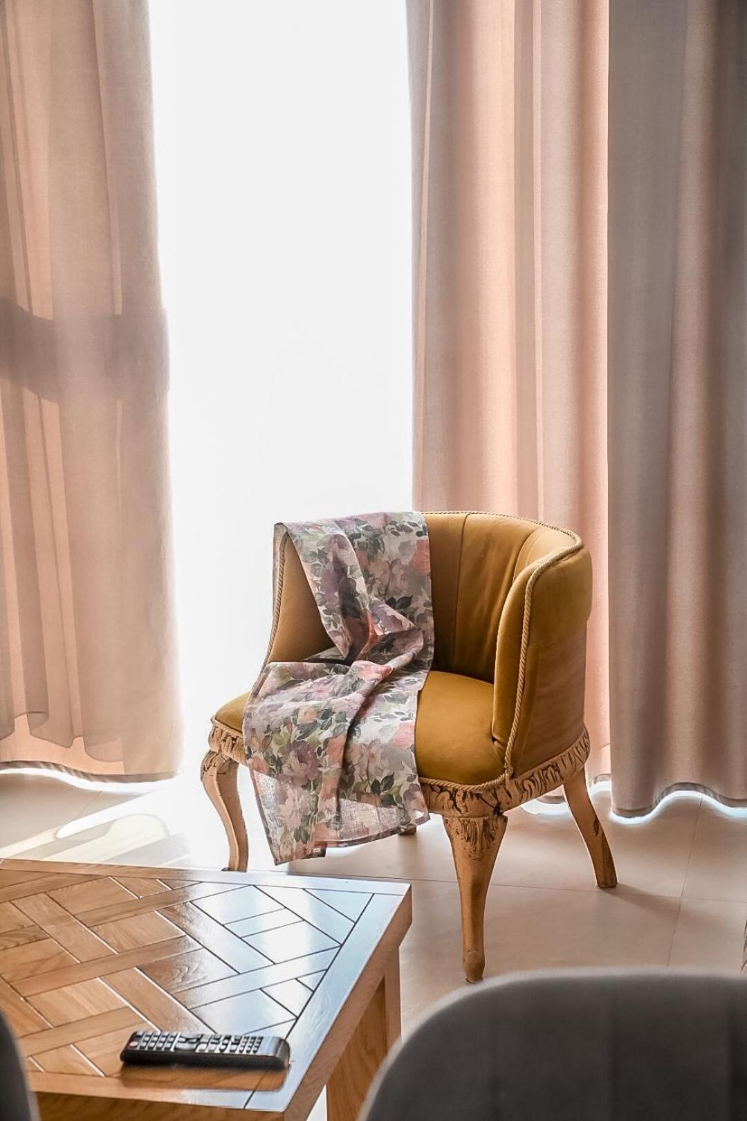 Glori Gold Apartaments Бая-Маре Экстерьер фото